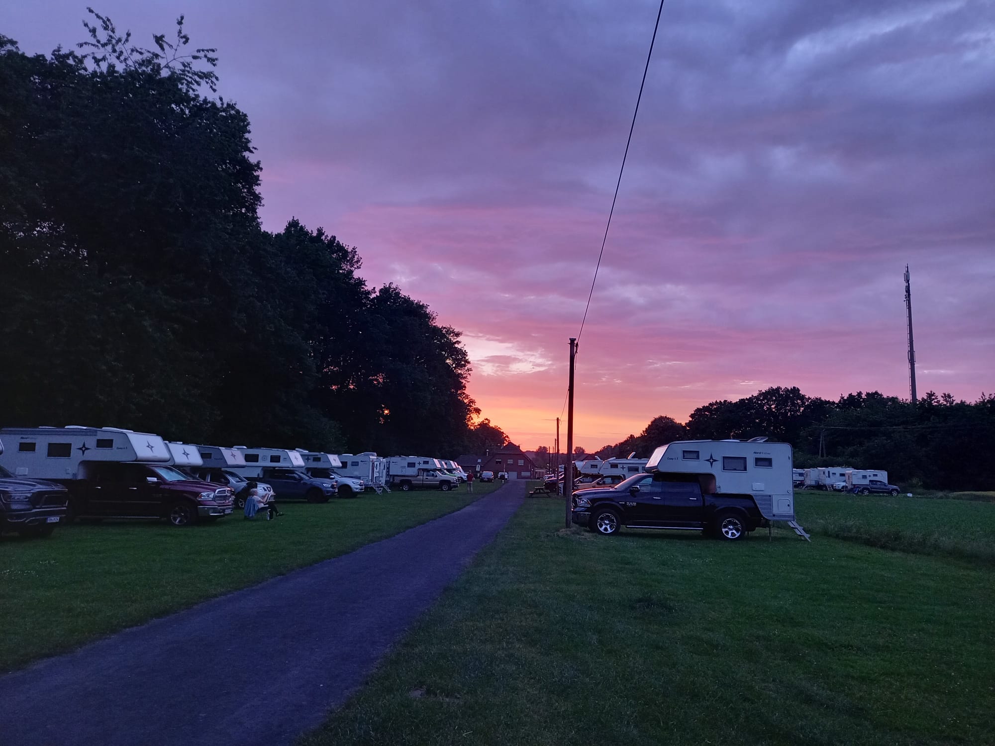 Abendstimmung Pickup Wohnkabinen